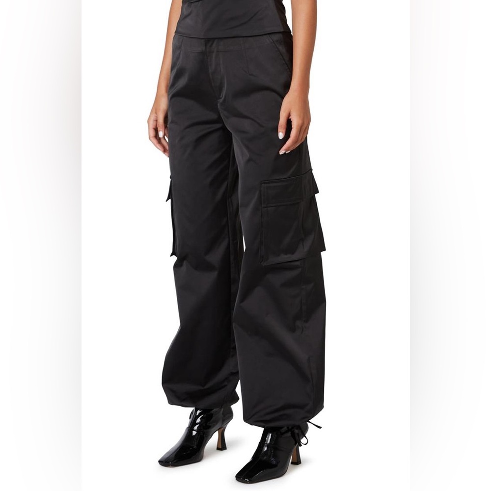 NWT South Moon Under Satiny Black Cargo Pants with Drawstring Hem Sz S